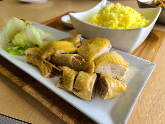 Little Bee BBQ HK Cafe - Shanghai Noodles & Hainese Chicken + Rice & Fried Tofu in Salted Egg Yolk